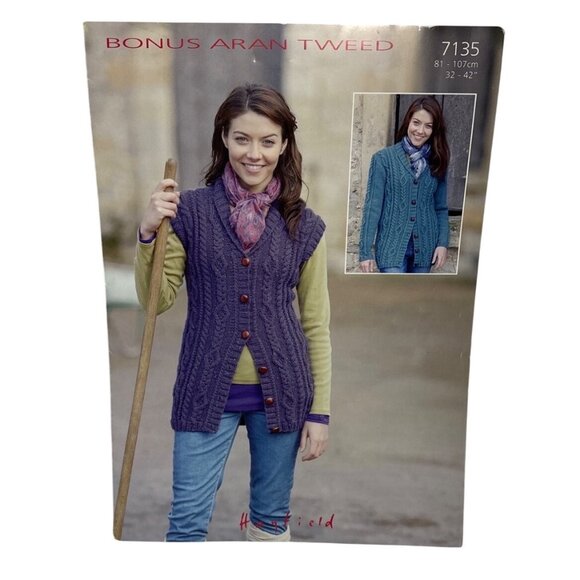 Bonus Aran Tweed Knitting Pattern Cardigan & Vest 7135 Ladies Sizes 32-42" By Ha - Picture 1 of 4